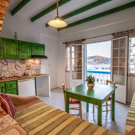 Aparthotel Elpiniki à Alinda  Extérieur photo