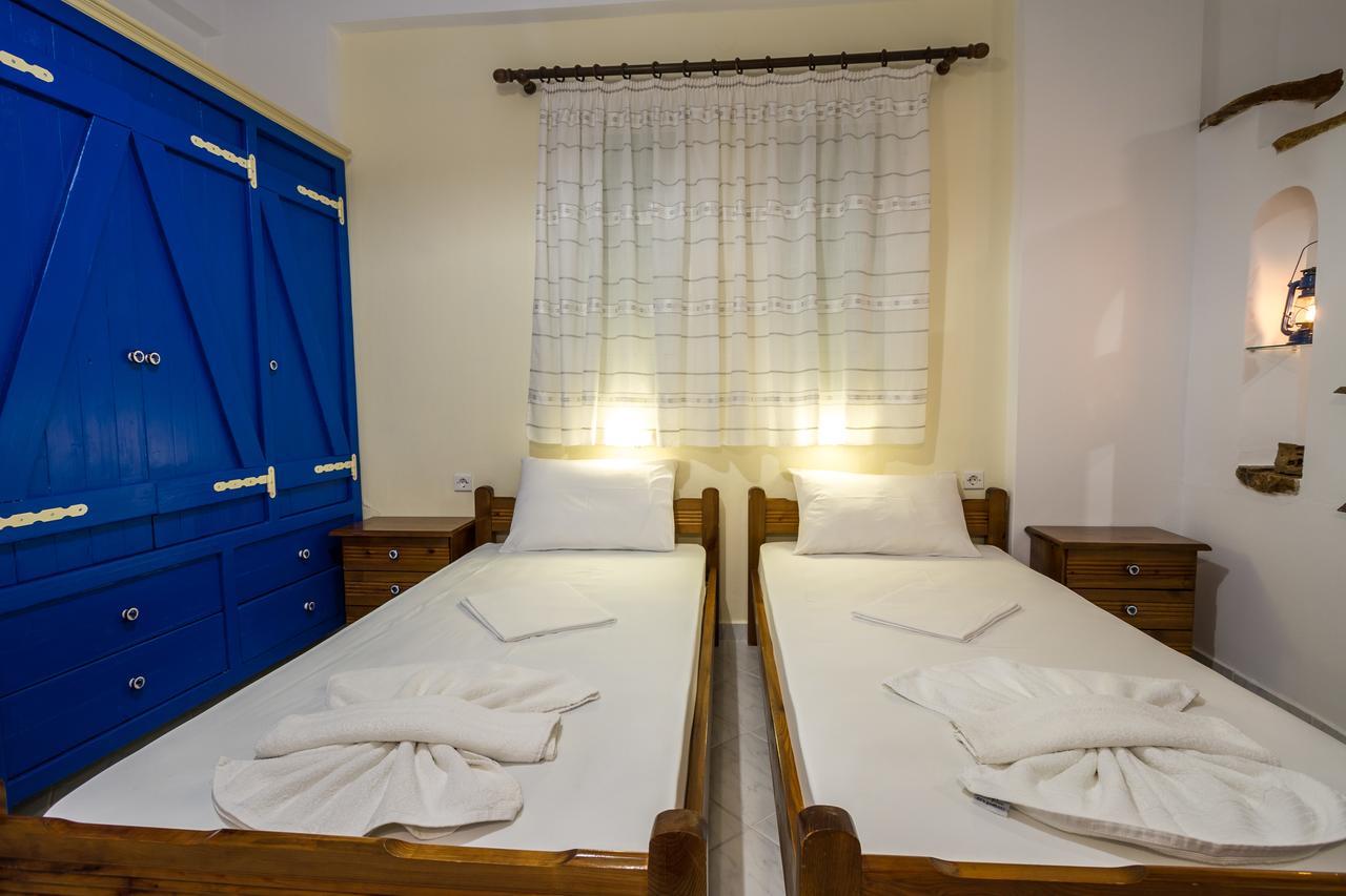 Aparthotel Elpiniki à Alinda  Extérieur photo